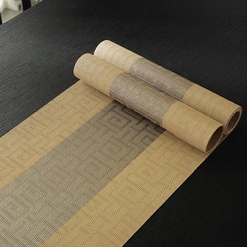 6pcs pvc table mats plus one table runner