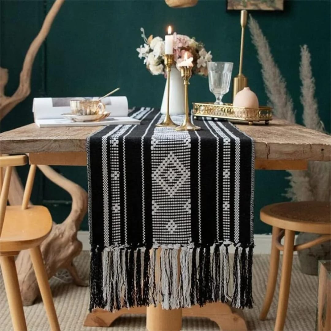 Vintage Rustic Table Runners
