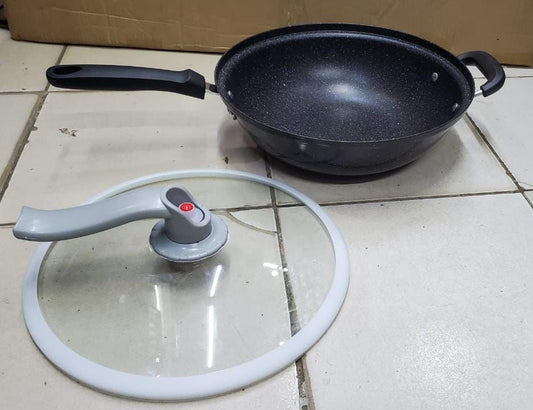 Wok pan